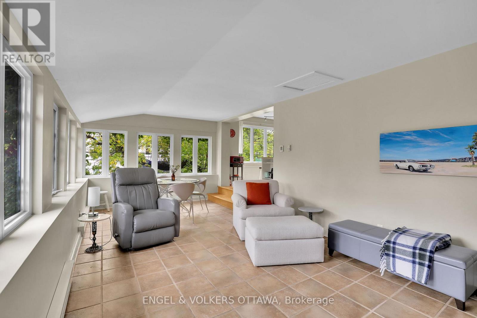5 WOODLAWN AVENUE - Image 25