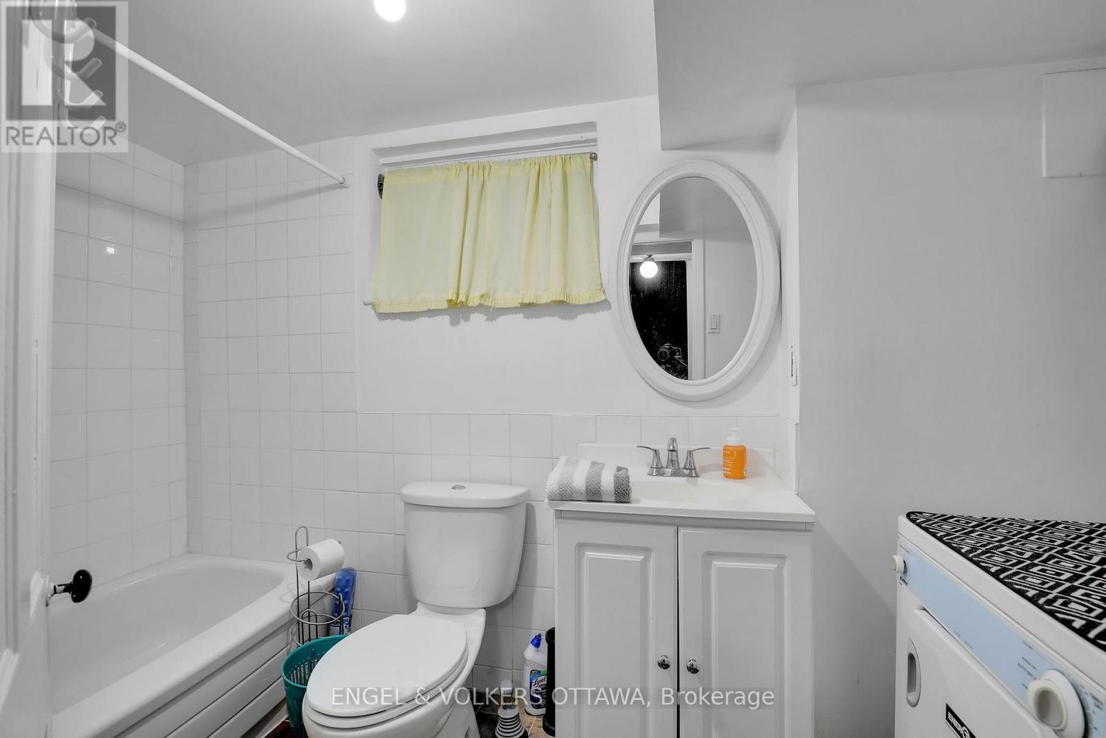 5 WOODLAWN AVENUE - Image 34
