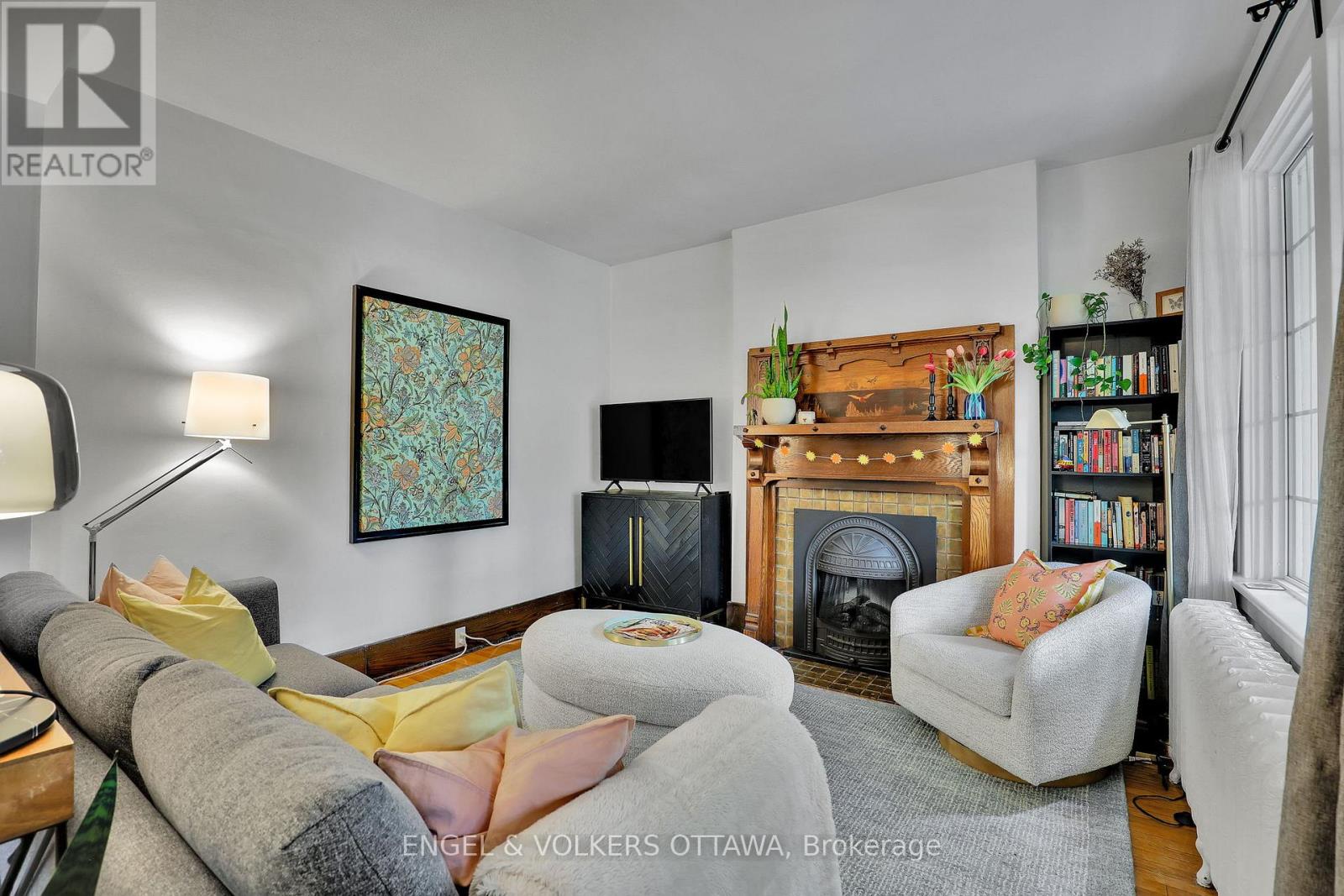 5 WOODLAWN AVENUE - 8