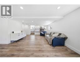 Living room - 2500 Pinegrove Road, Delhi, ON N4B2E6 Photo 8