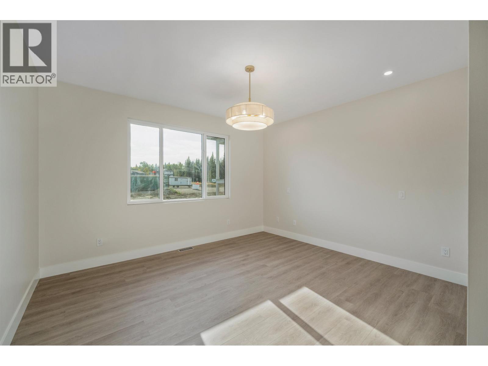 5089 HEADLANDS HEIGHTS - 17