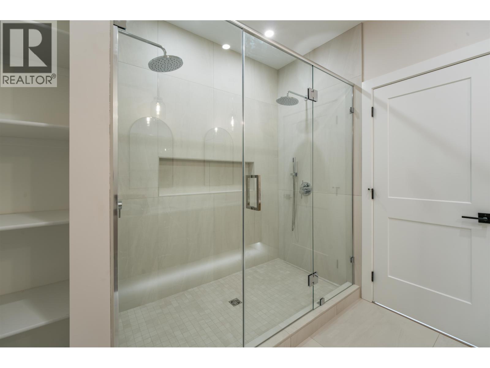 5089 HEADLANDS HEIGHTS - 20