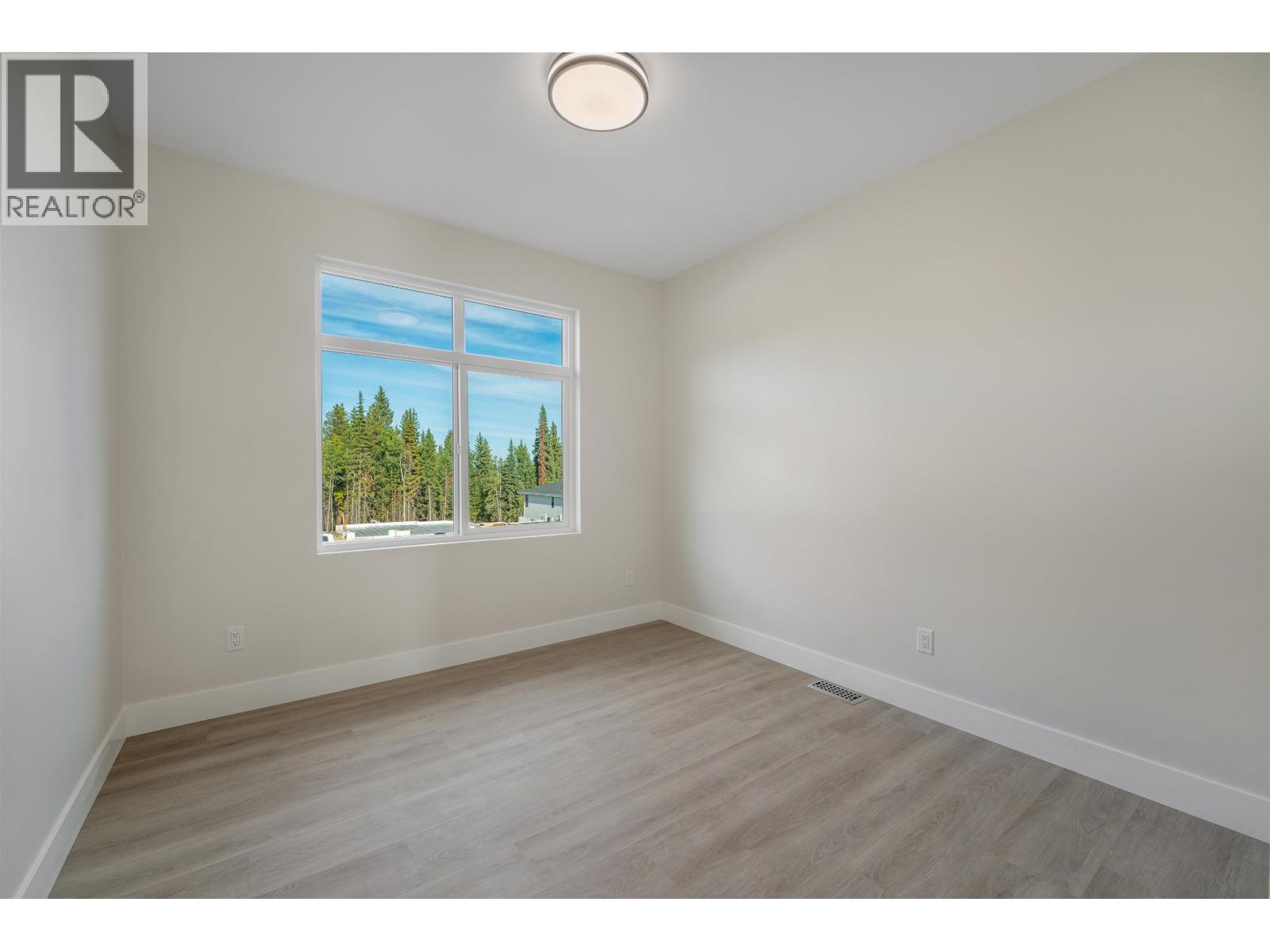 5089 HEADLANDS HEIGHTS - 23