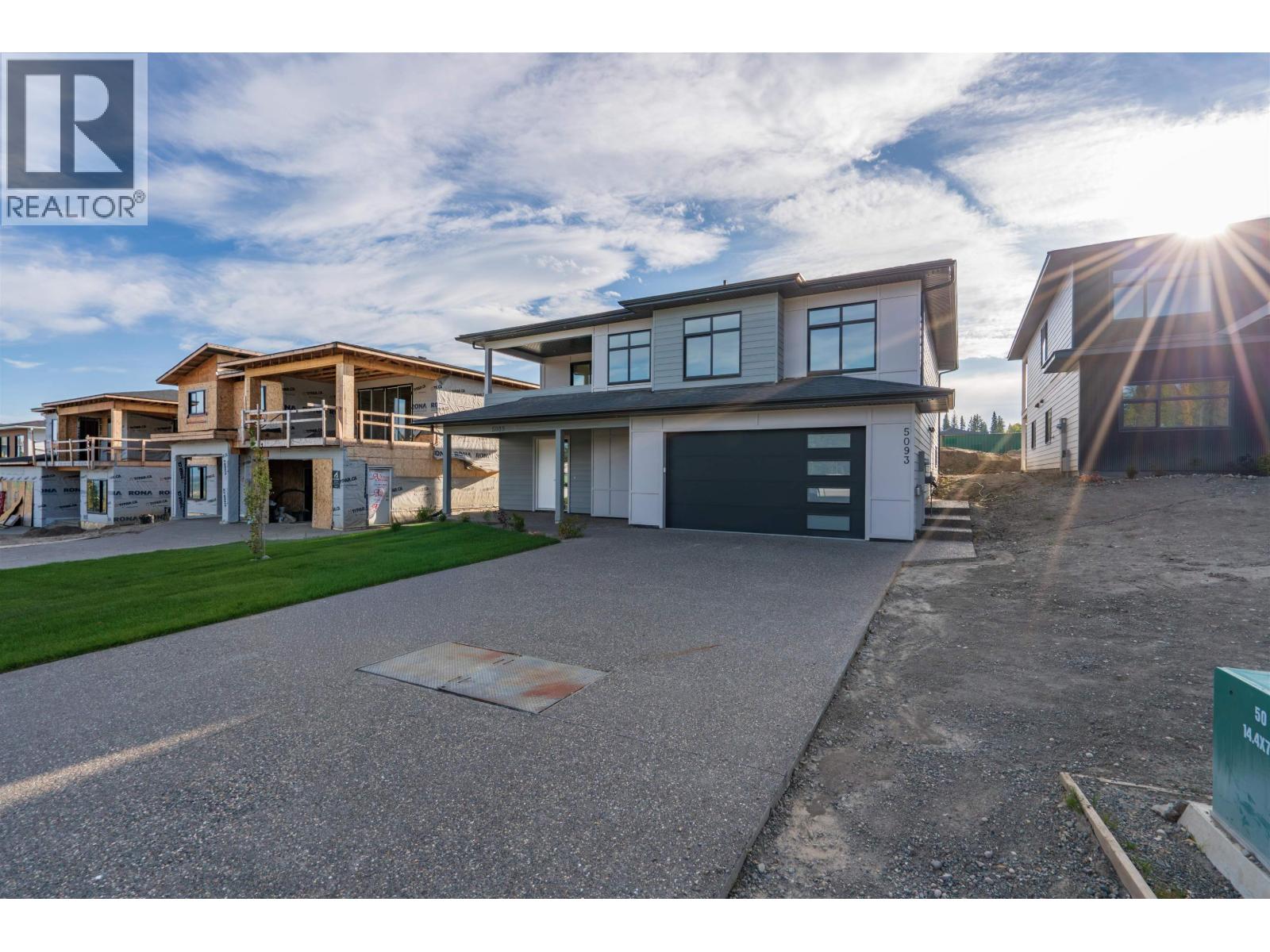 5089 HEADLANDS HEIGHTS - 3