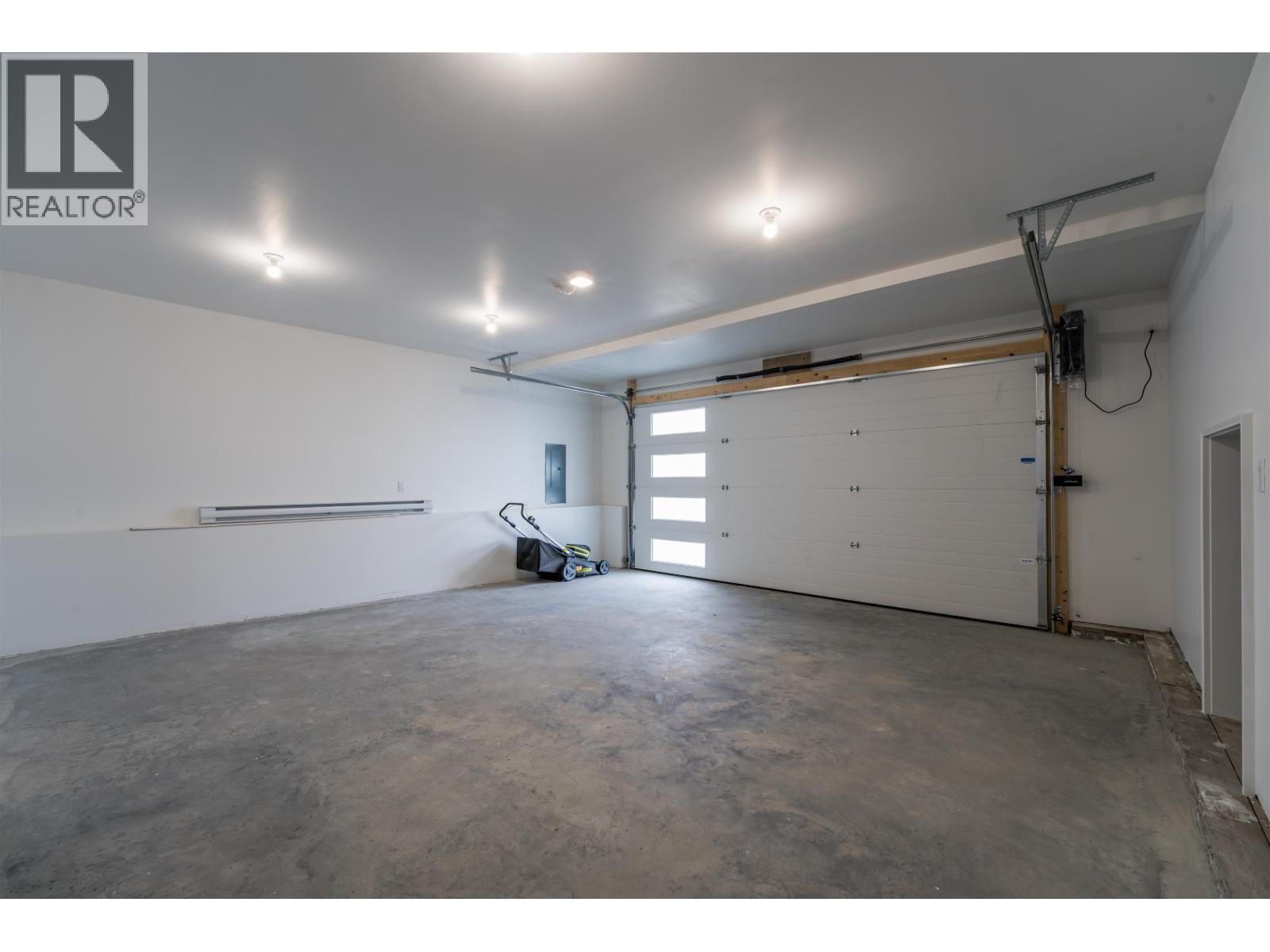 5089 HEADLANDS HEIGHTS - 36