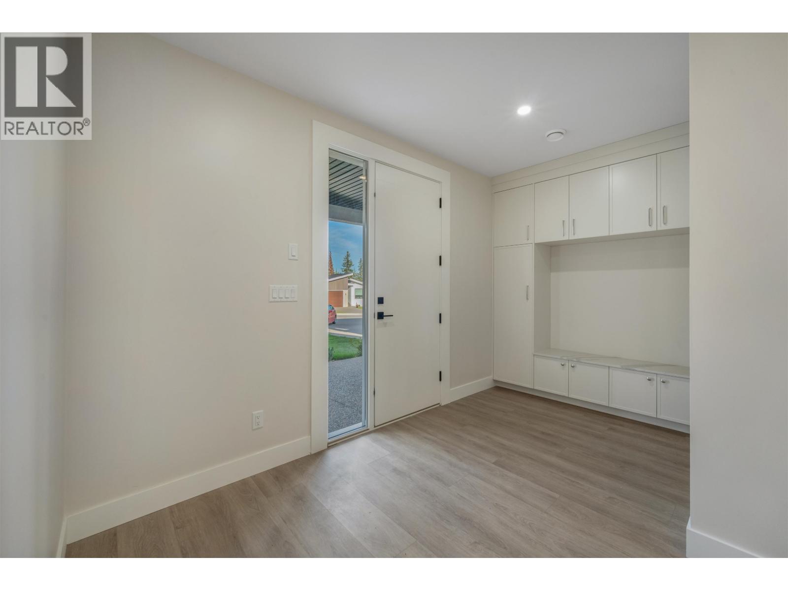 5089 HEADLANDS HEIGHTS - 5
