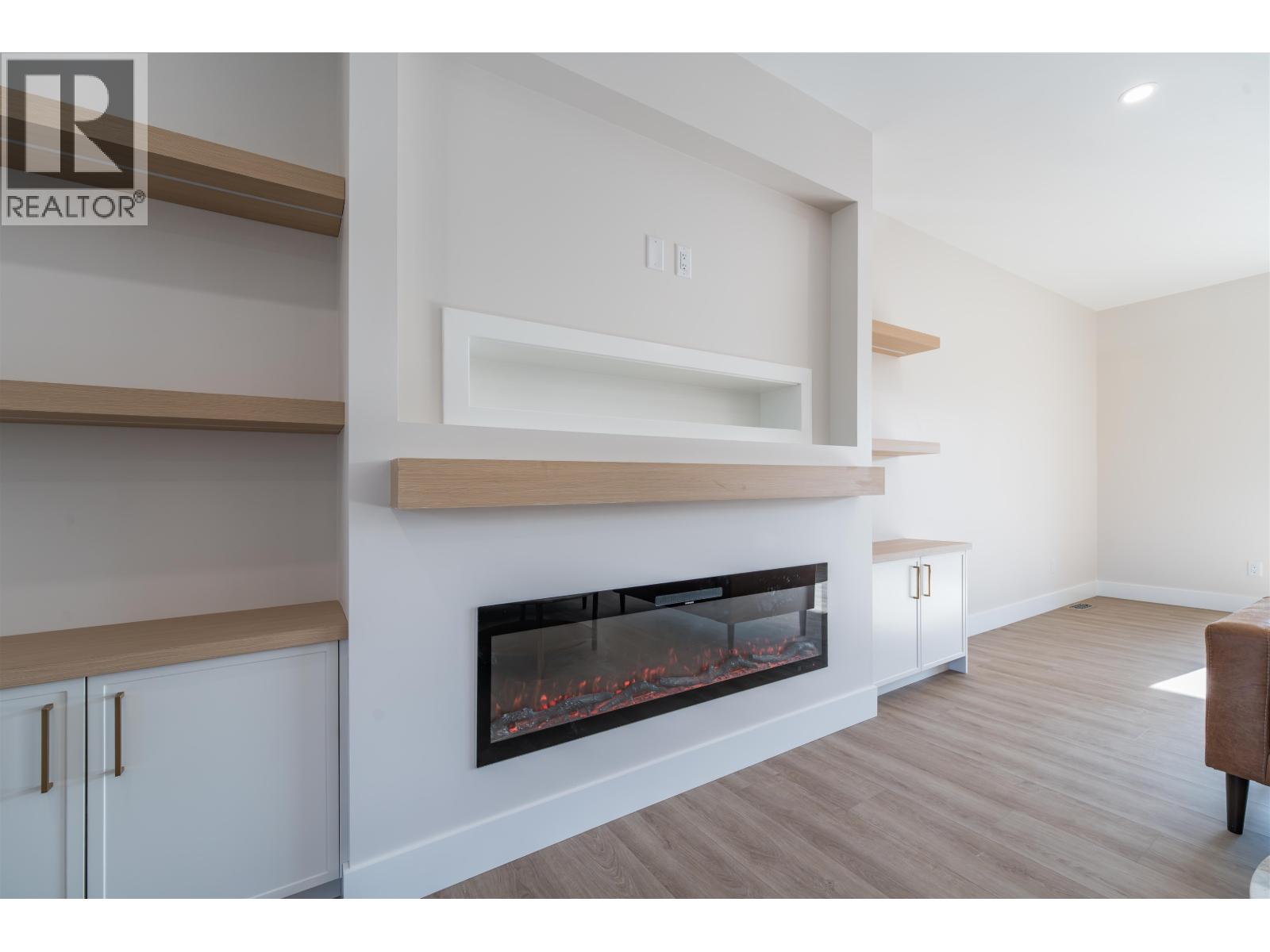 5089 HEADLANDS HEIGHTS - 7