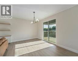 Living room - 5089 Headlands Heights, Prince George, BC V2N0K6 Photo 14
