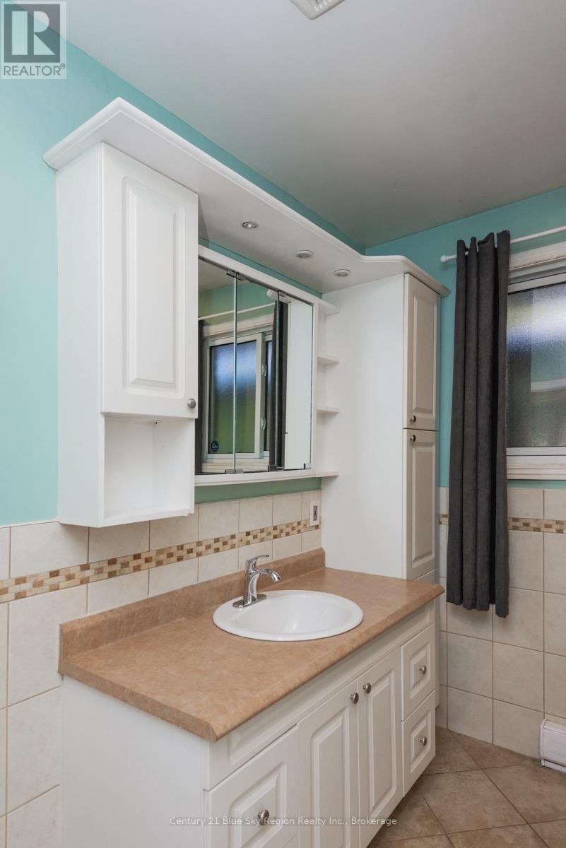 20 WILMOT STREET - Image 36