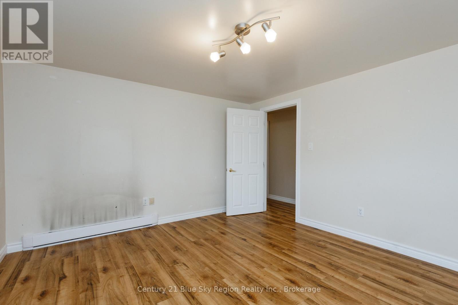 20 WILMOT STREET - Image 46