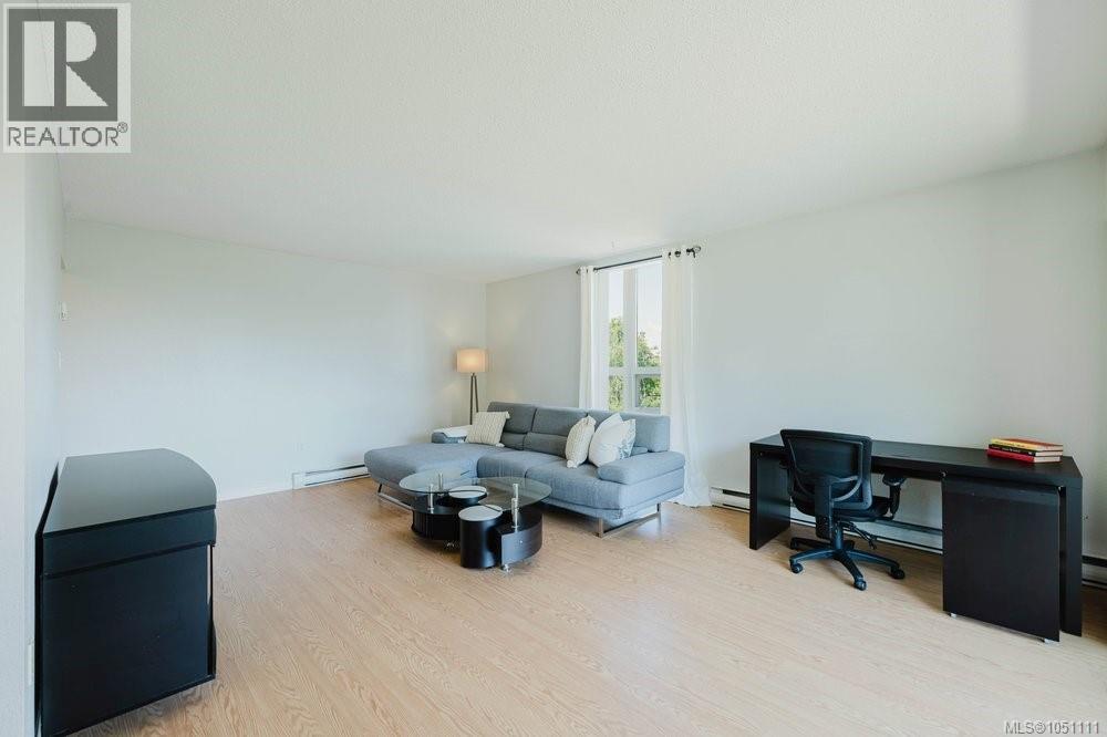 #306 1545 Pandora Ave - 6