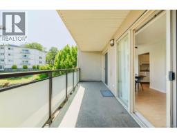 306 1545 Pandora Ave, Victoria, BC V8R6R1 Photo 16