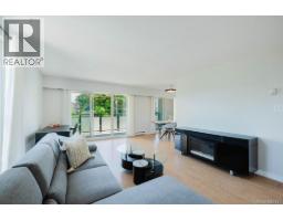 306 1545 Pandora Ave, Victoria, BC V8R6R1 Photo 7