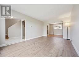 Primary Bedroom - 103 Folkstone Crescent, Brampton, ON L6T3M4 Photo 11