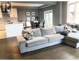 Mud room - 119 Greenwich Avenue, Stoney Creek, ON L8J0L6 Photo 13