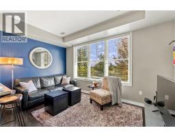 Living room - 1437 Lakeshore Road E Unit# 201, Mississauga, ON L5E0A2 Photo 6