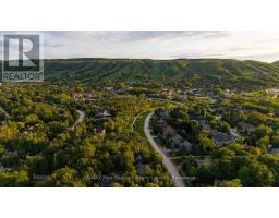 129 Davos Drive, Blue Mountains, ON L9Y0S9 Photo 47