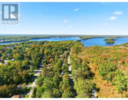 135 Segwun Boulevard, Gravenhurst), ON P1P1C5 Photo 25