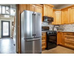 252 Albert Street, Stratford, ON N5A3K9 Photo 20