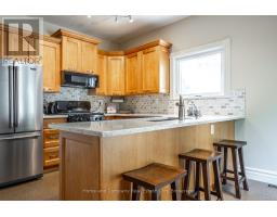 252 Albert Street, Stratford, ON N5A3K9 Photo 23