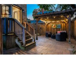 252 Albert Street, Stratford, ON N5A3K9 Photo 47