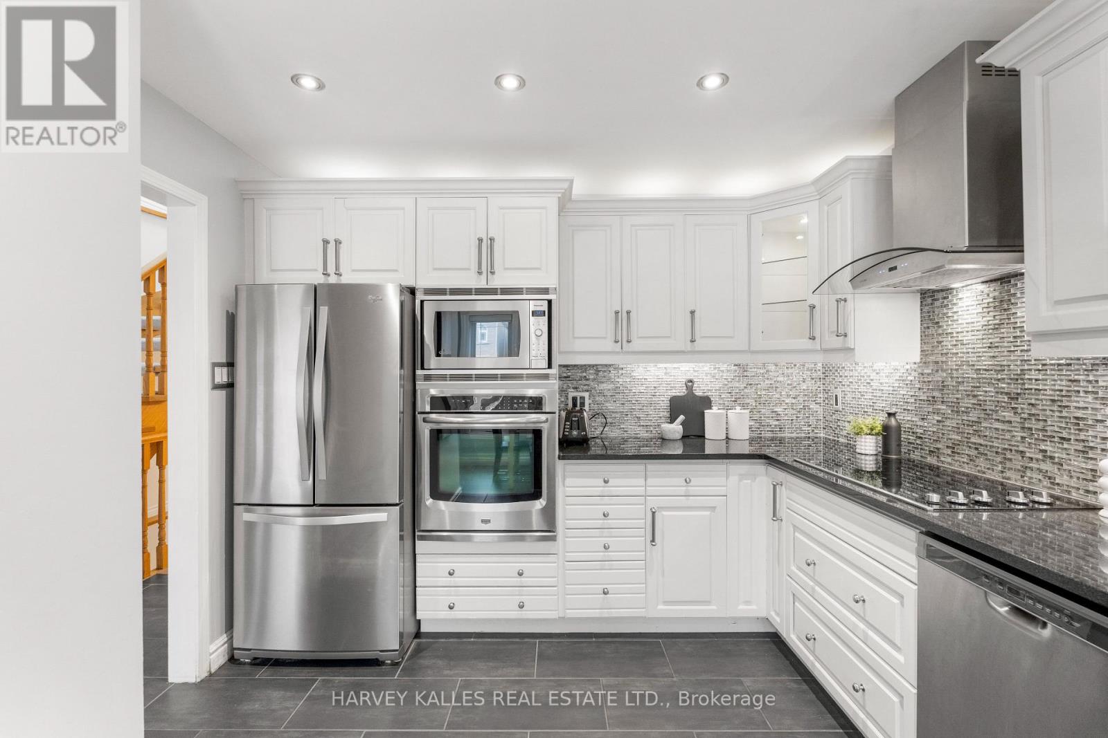 59 CAMERON AVENUE - Image 13