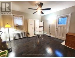 Upper - 1227 Avenue Road, Toronto, ON M5N2G5 Photo 8