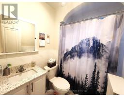 Upper - 1227 Avenue Road, Toronto, ON M5N2G5 Photo 9