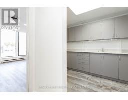 Main Floor - 1083 Bloor Street W, Toronto, ON M6H1M5 Photo 12