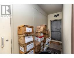 Main Floor - 1083 Bloor Street W, Toronto, ON M6H1M5 Photo 26