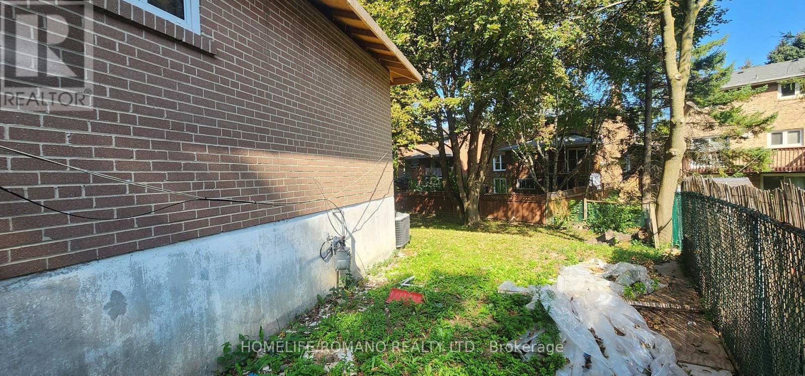 14 THREADNEEDLE CRESCENT - Image 5