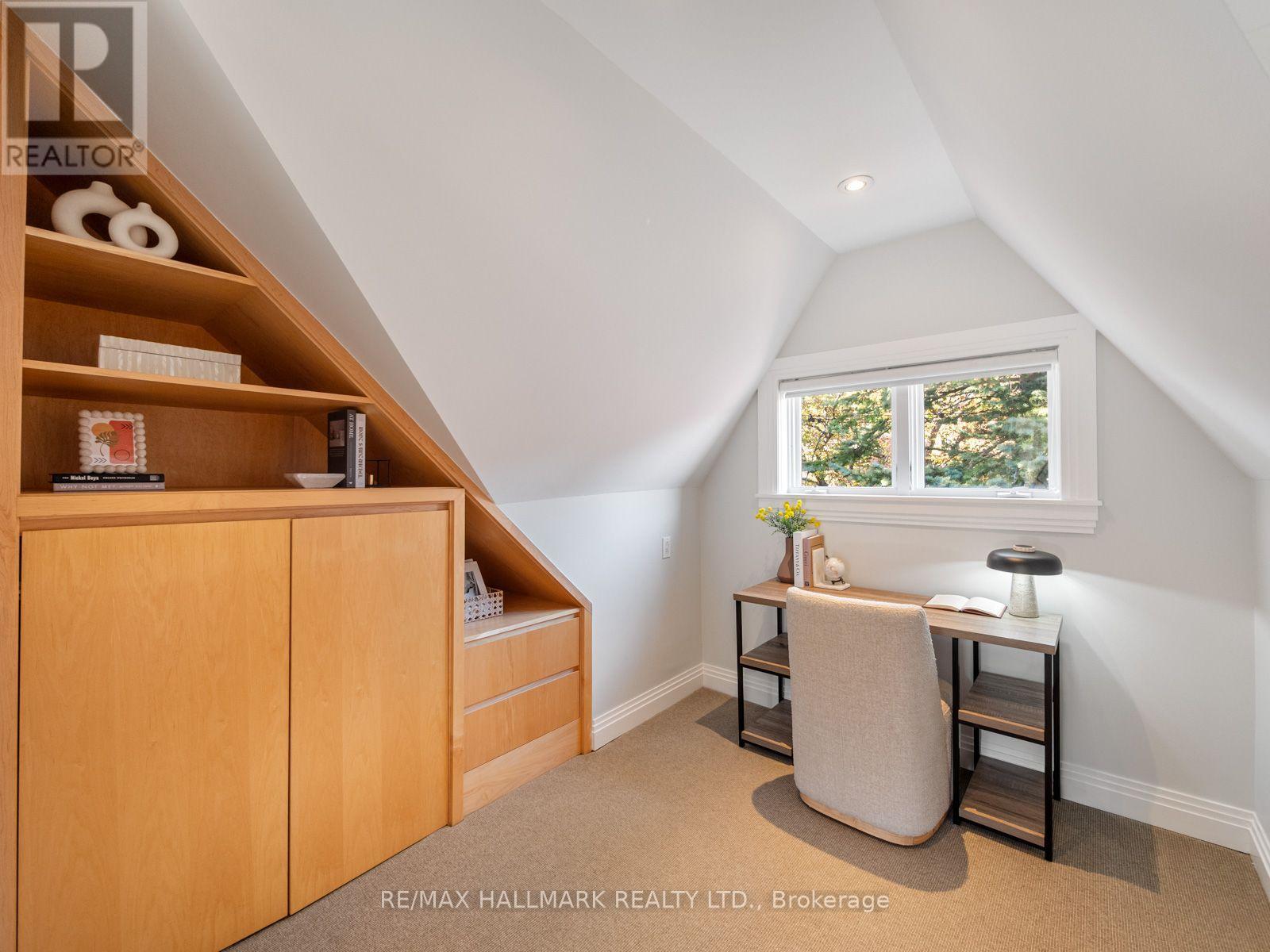 81 MACPHERSON AVENUE - Image 35
