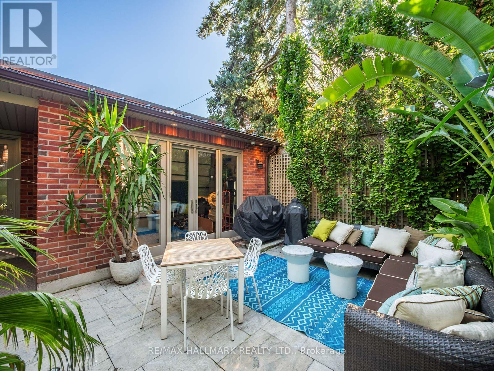 81 MACPHERSON AVENUE - Image 48