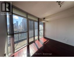 1008 - 21 Carlton Street, Toronto, ON M5B1L3 Photo 6