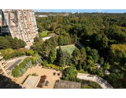 1704 - 1 Concorde Place, Toronto, ON M3C3K6 Photo 11