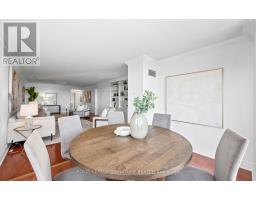 1704 - 1 Concorde Place, Toronto, ON M3C3K6 Photo 12