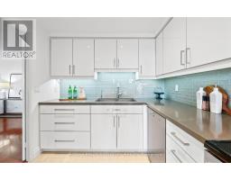1704 - 1 Concorde Place, Toronto, ON M3C3K6 Photo 19