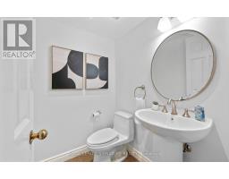 1704 - 1 Concorde Place, Toronto, ON M3C3K6 Photo 36