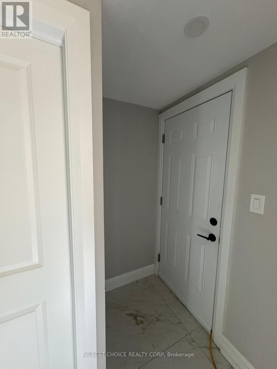 113 GRENFELL STREET - 11