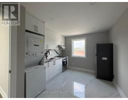 Bathroom - 113 Grenfell Street, Oshawa, ON L1J4W1 Photo 9