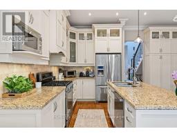 154 Holborne Avenue, Toronto, ON M4C2R6 Photo 16