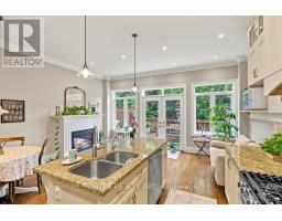 154 Holborne Avenue, Toronto, ON M4C2R6 Photo 17