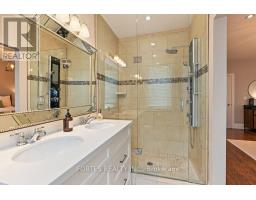 154 Holborne Avenue, Toronto, ON M4C2R6 Photo 29
