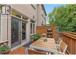 154 Holborne Avenue, Toronto, ON M4C2R6 Photo 46