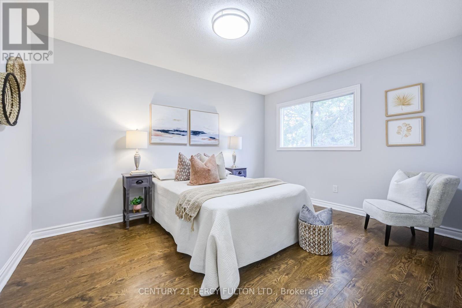 8 SAYOR DRIVE - Image 31