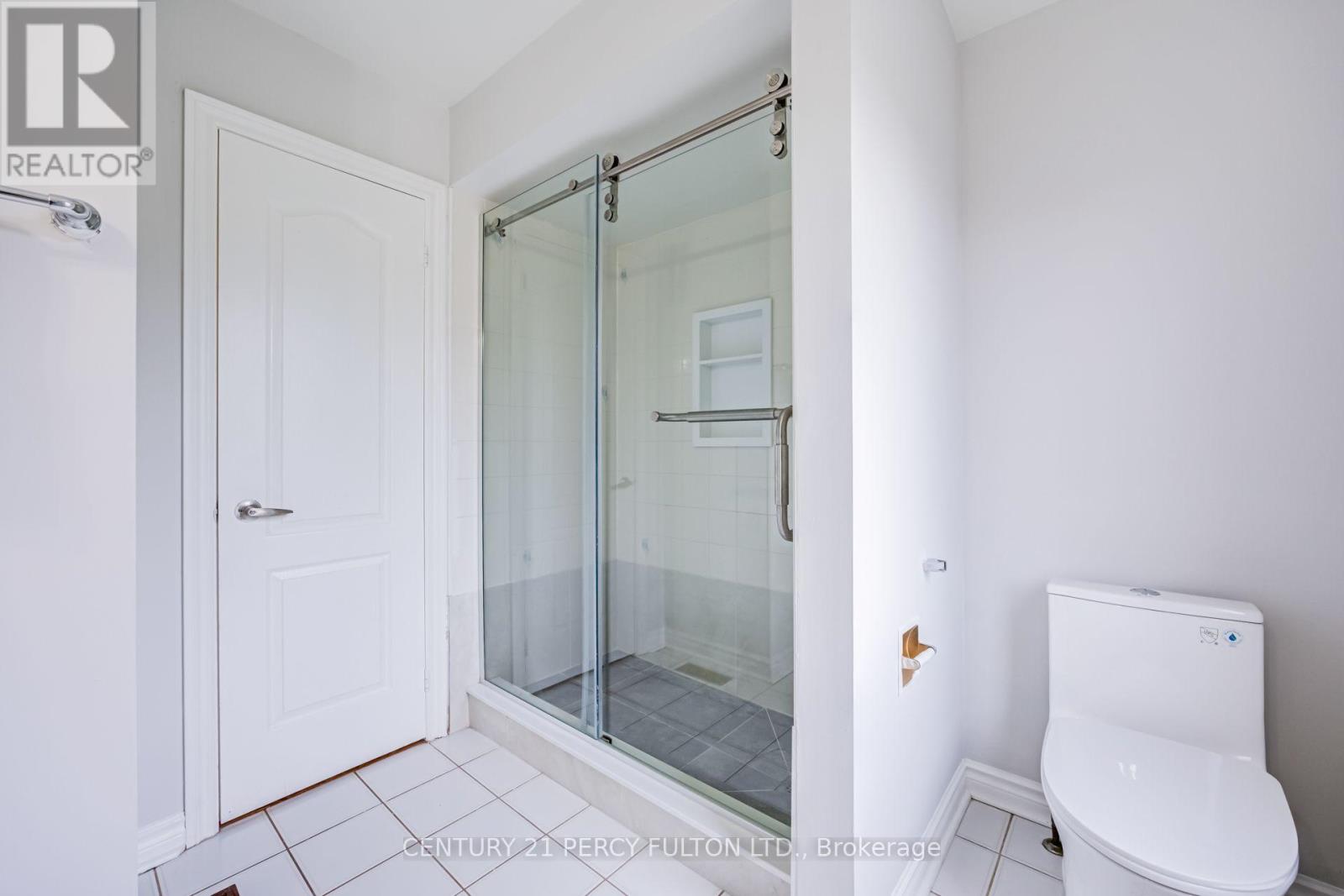 8 SAYOR DRIVE - Image 36