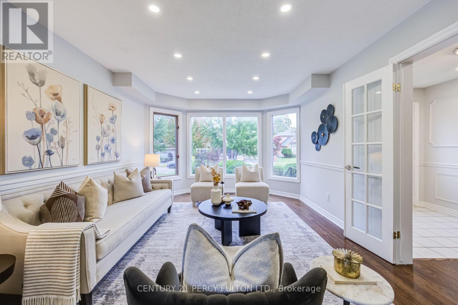 8 SAYOR DRIVE - Image 6