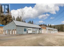 5755 Mellor Frontage Road, Salmon Arm, BC V1E2R1 Photo 6