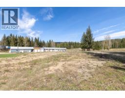 5755 Mellor Frontage Road, Salmon Arm, BC V1E2R1 Photo 8
