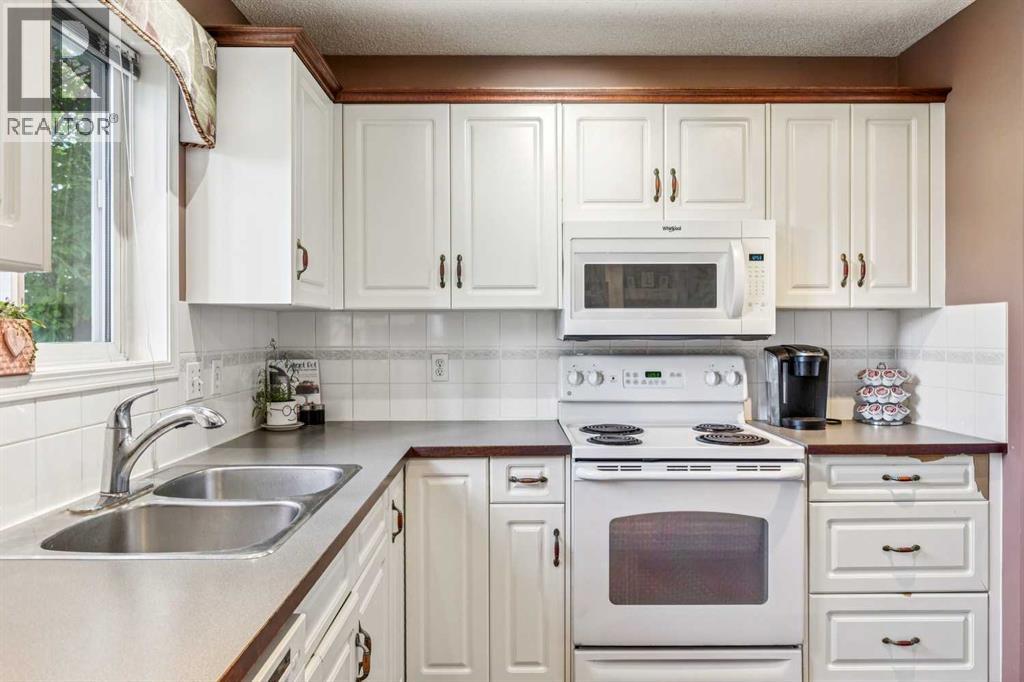 40 Country Hills Bay NW - 13